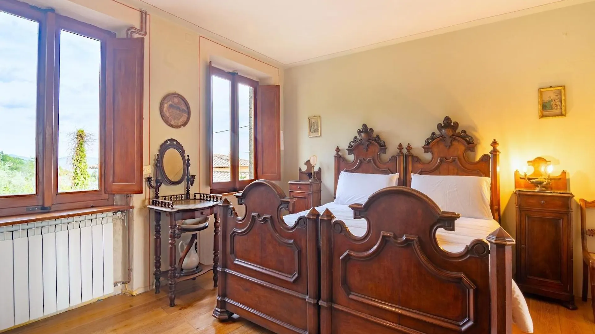 Villa Nigra In Cortona With A Private Swimming Pool Italy